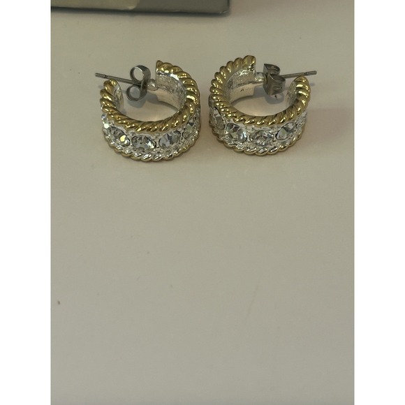 MONTANA Tapered Scroll Crystal Bangle IN BOX With Matching Earrings Made In USA - Picture 7 of 8